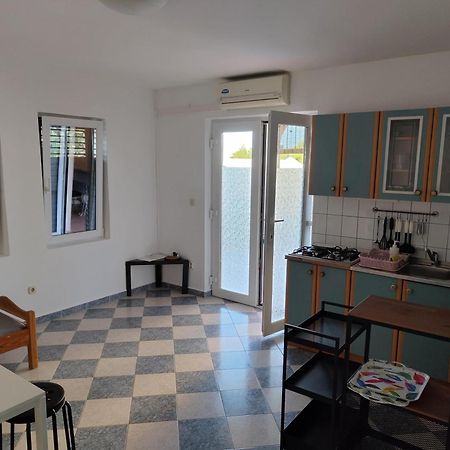 Apartmani Anja Sveta Nedelja  Kültér fotó