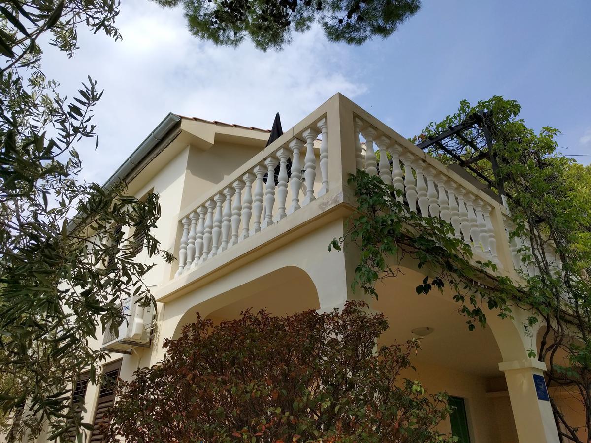 Apartmani Anja Sveta Nedelja  Kültér fotó